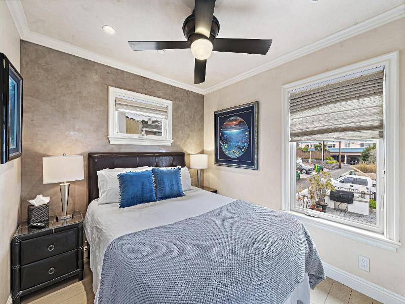 The Retreat In Laguna Beach image