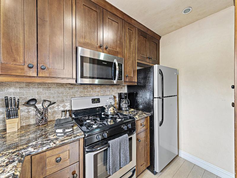 The Retreat In Laguna Beach image