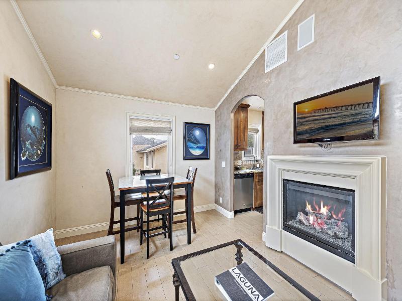 The Retreat In Laguna Beach image
