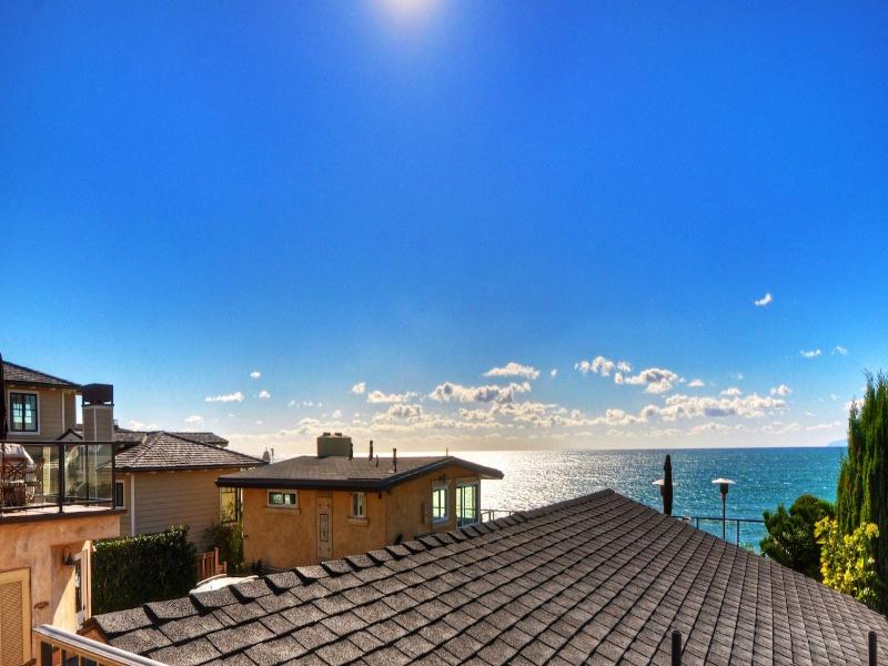 The Retreat In Laguna Beach image