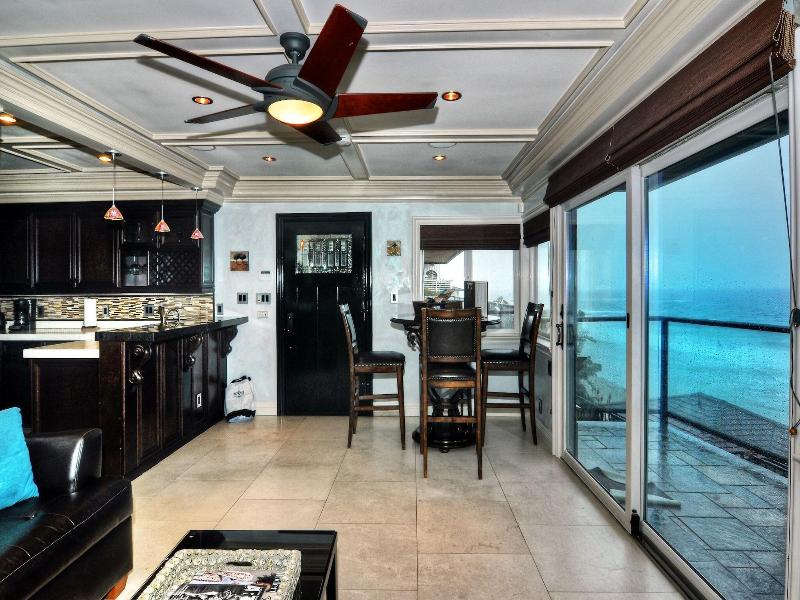 The Retreat In Laguna Beach image
