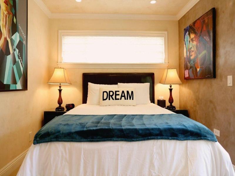 The Retreat In Laguna Beach image