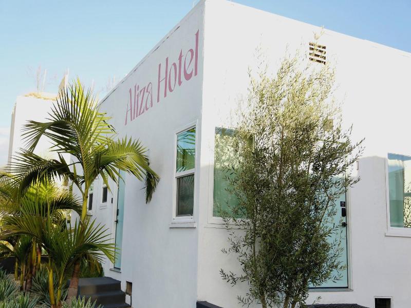 Aliza Hotel image