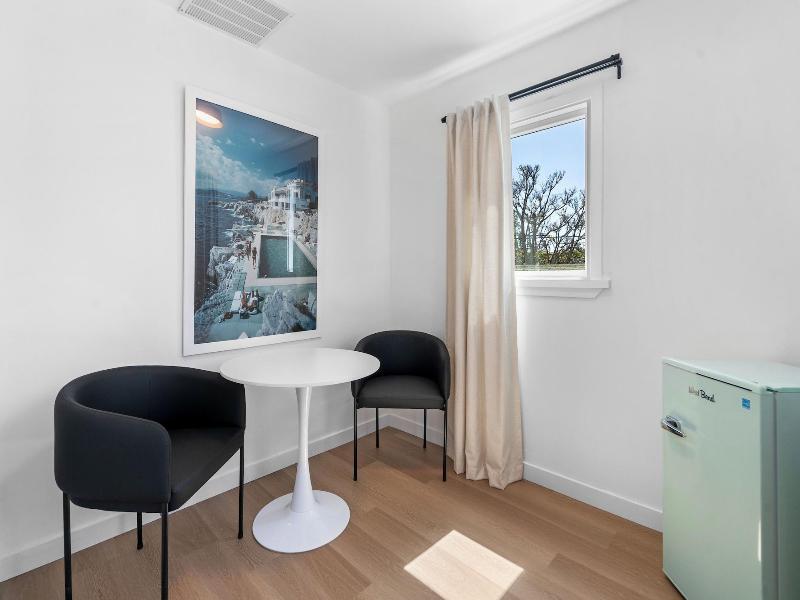 Aliza Hotel image