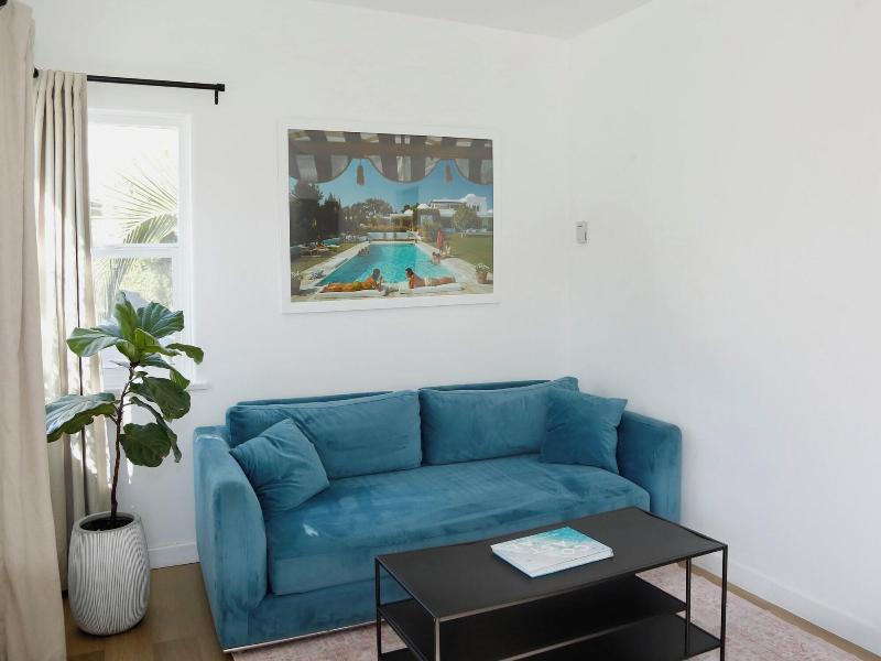 Aliza Hotel image