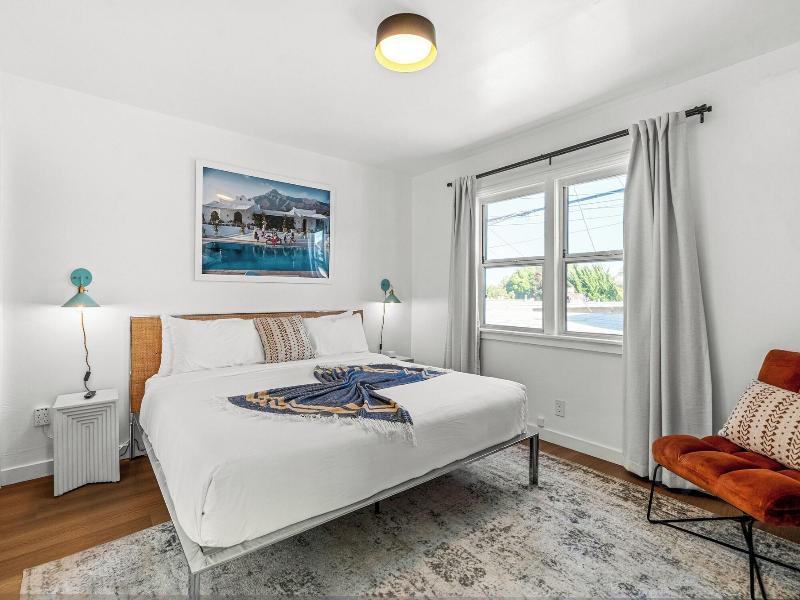 Aliza Hotel image