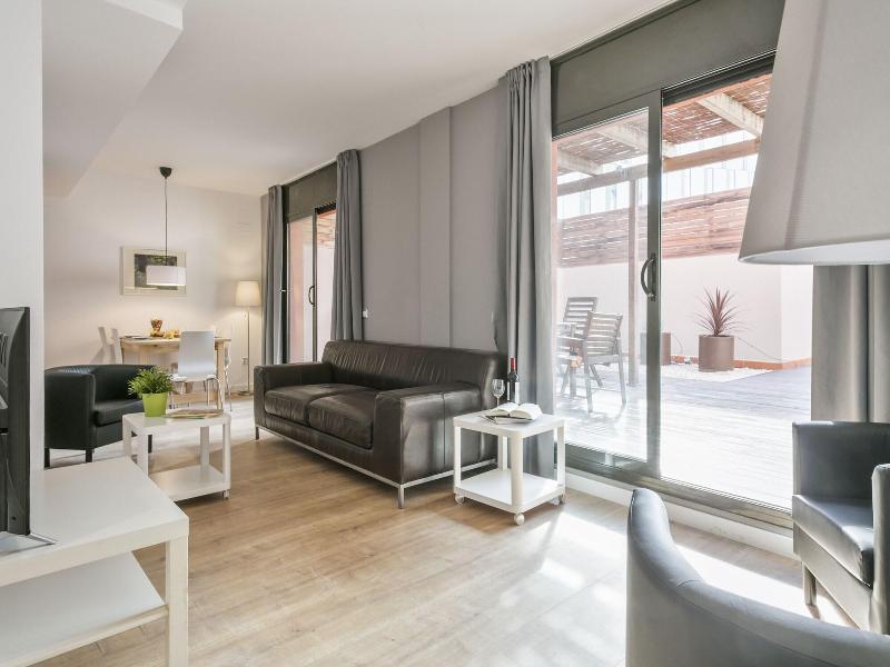 Inside Barcelona Apartments Princep image