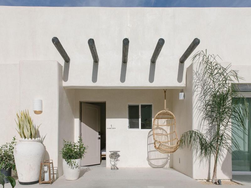 Yara Hotel image