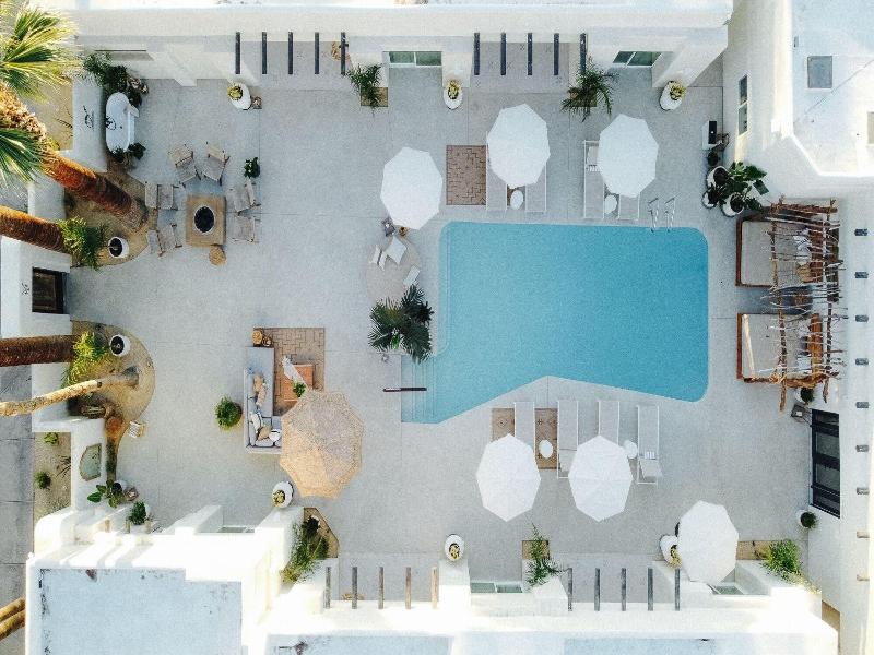 Yara Hotel image