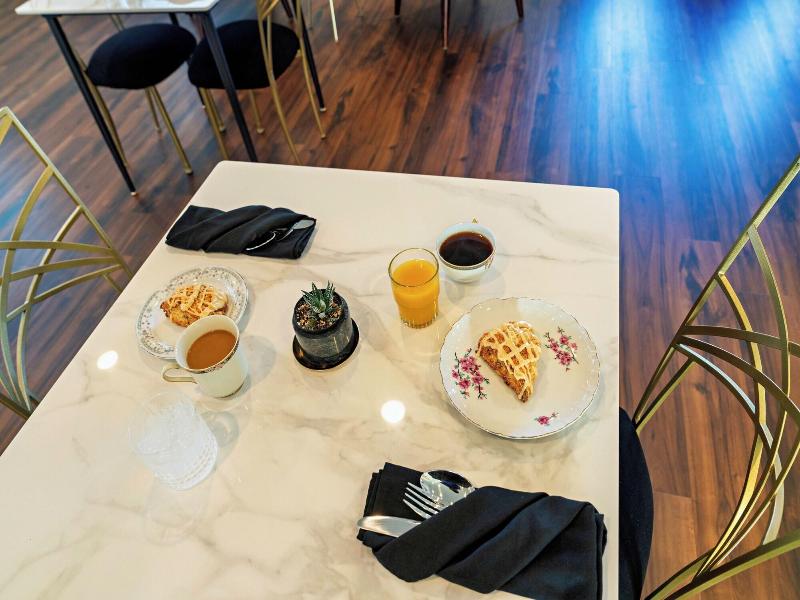Rhapsody In View Boutique Hotel