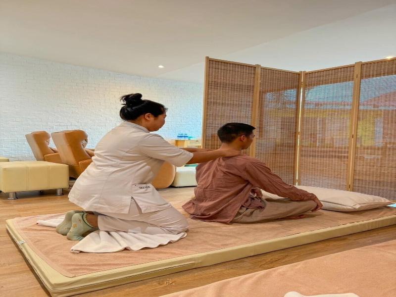 Apinya Resort Bangsarey image