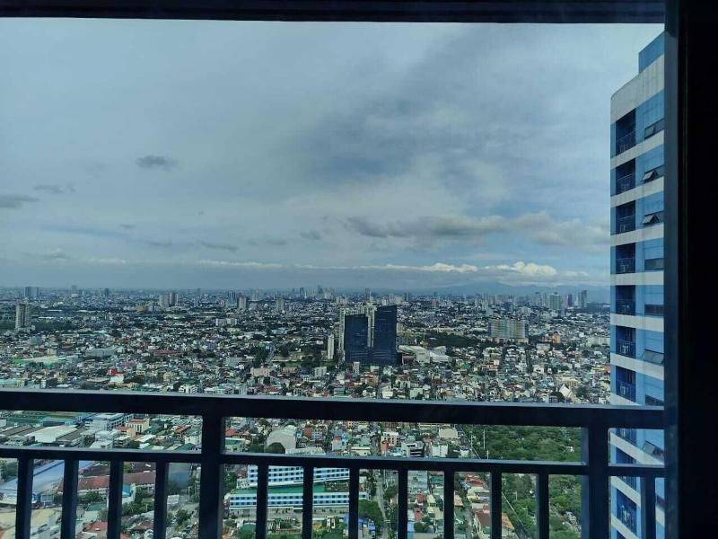 Sunset View At Air Residences Makati image