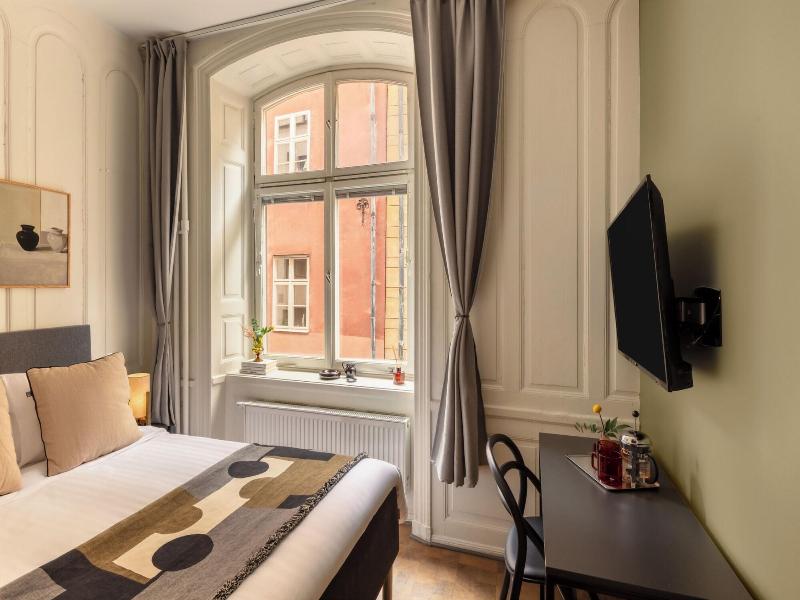 Bob W Stockholm Gamla Stan image