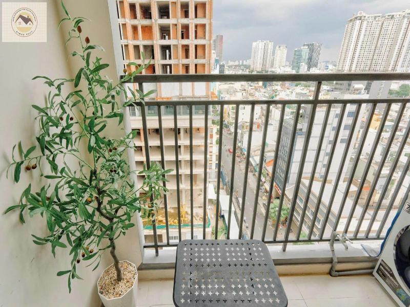 Soho Residences Penthouse Apartment image