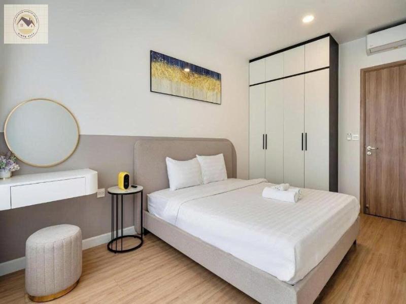 Soho Residences Penthouse Apartment image