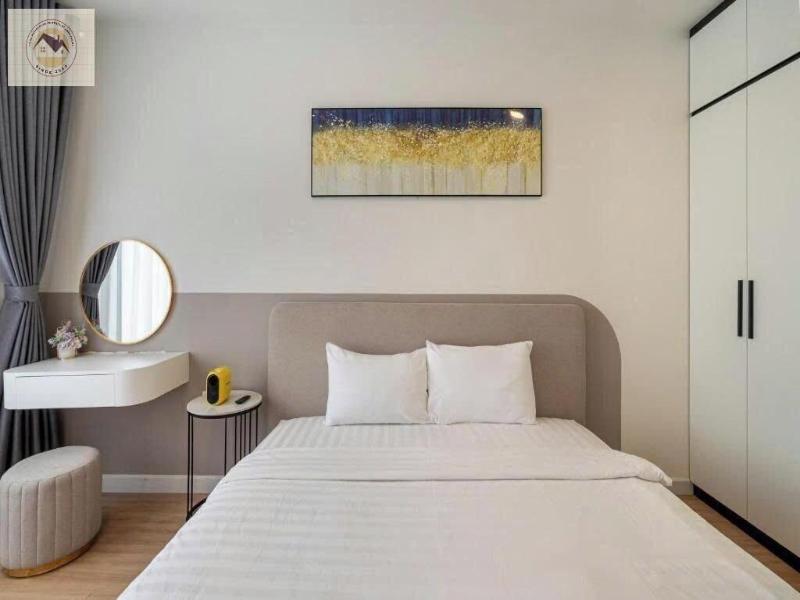 Soho Residences Penthouse Apartment image