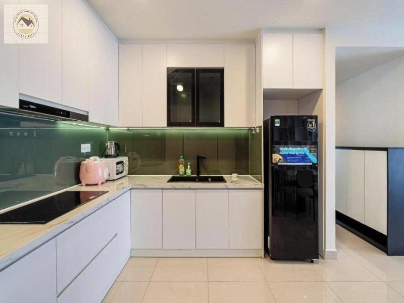 Soho Residences Penthouse Apartment image