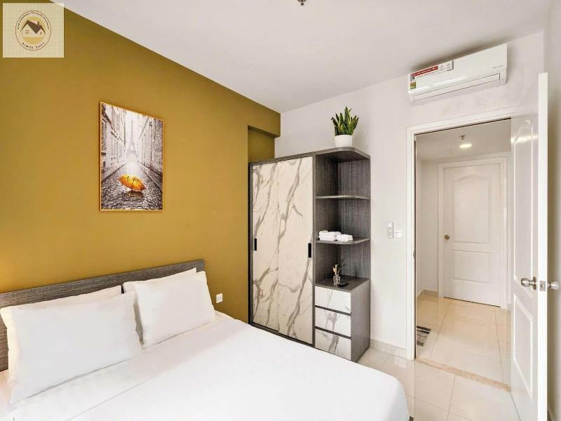 Soho Residences Penthouse Apartment image