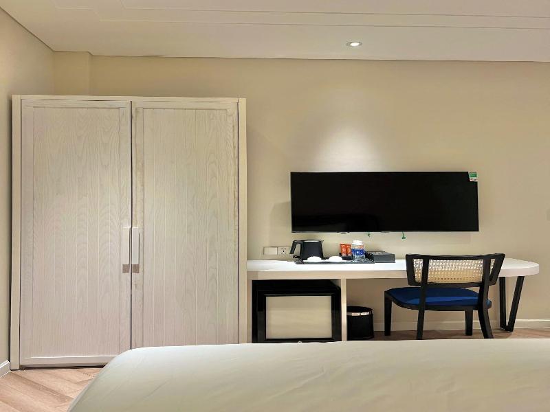 Hanz Sunset Hotel & Spa image
