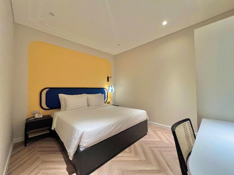 Hanz Sunset Hotel & Spa image
