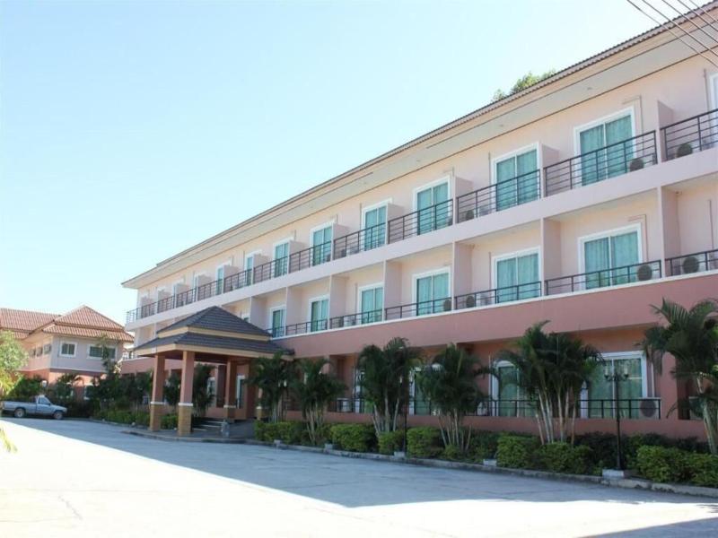 Kiang Talay Resort image
