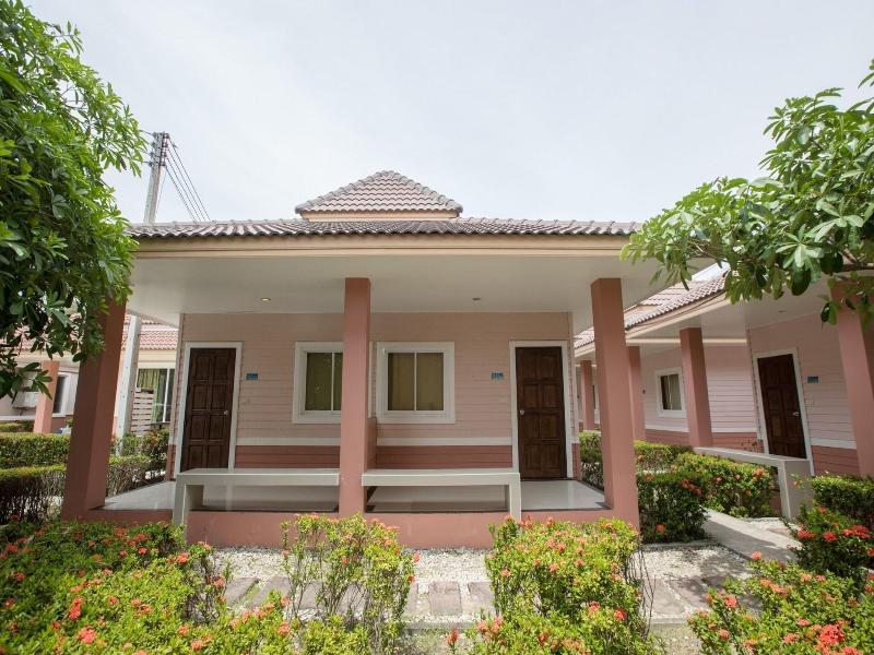 Kiang Talay Resort image