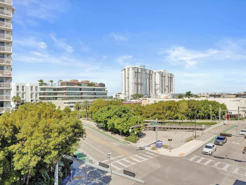 17west Apartments By Stay Hospitality image