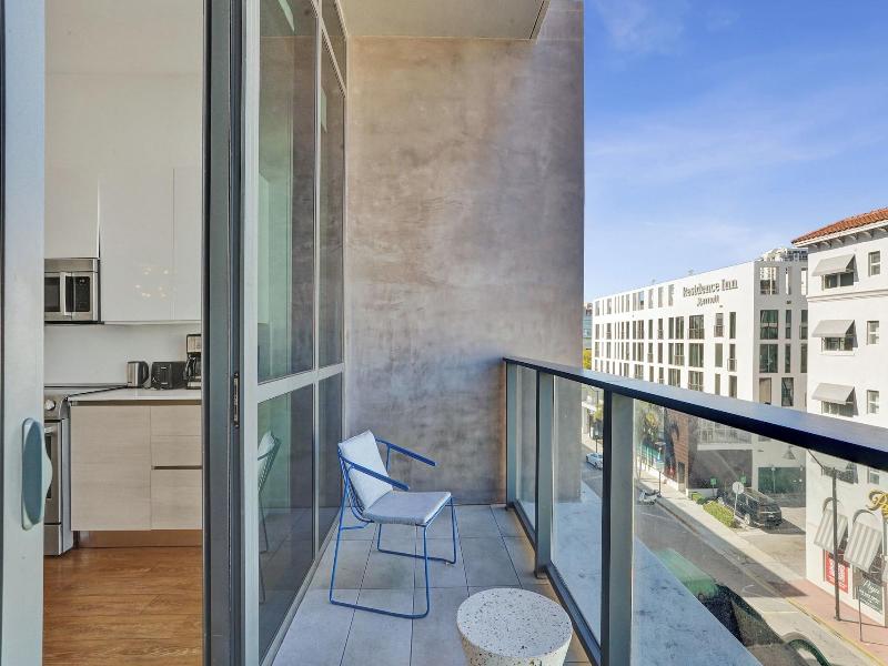 17west Apartments By Stay Hospitality image