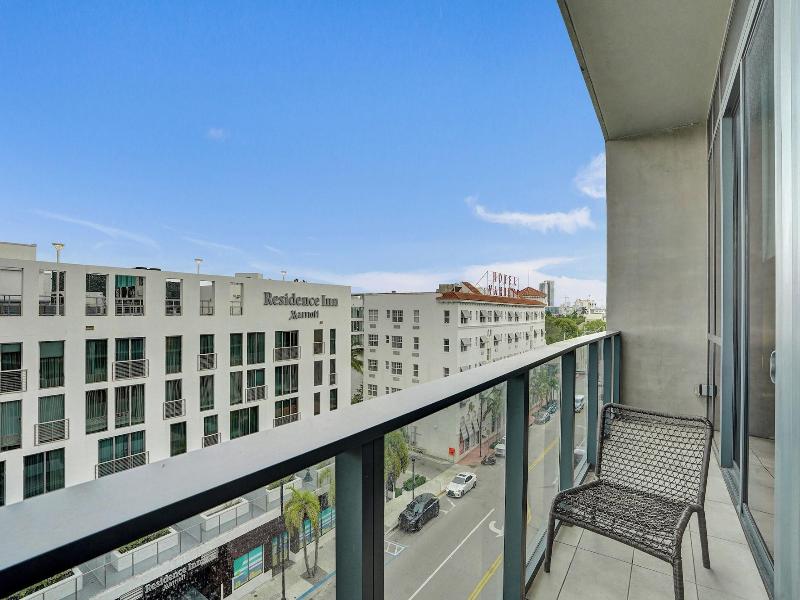 17west Apartments By Stay Hospitality image