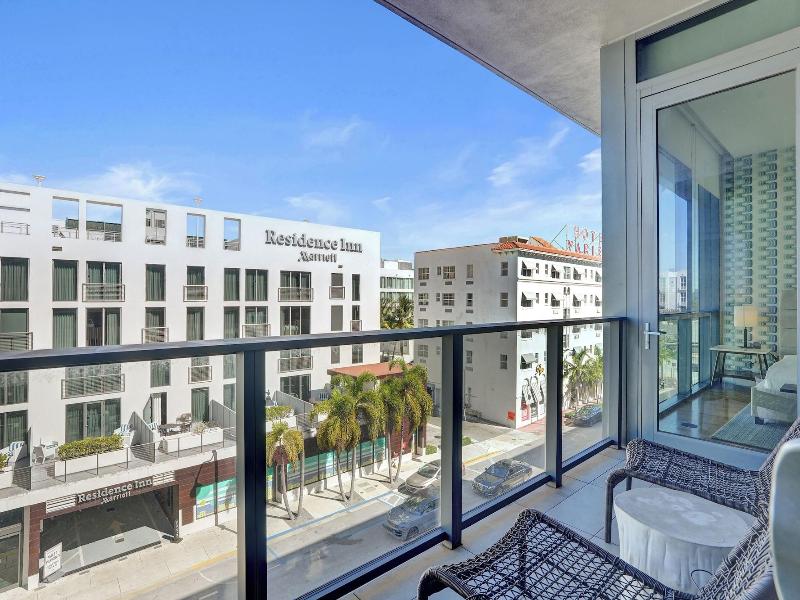 17west Apartments By Stay Hospitality image