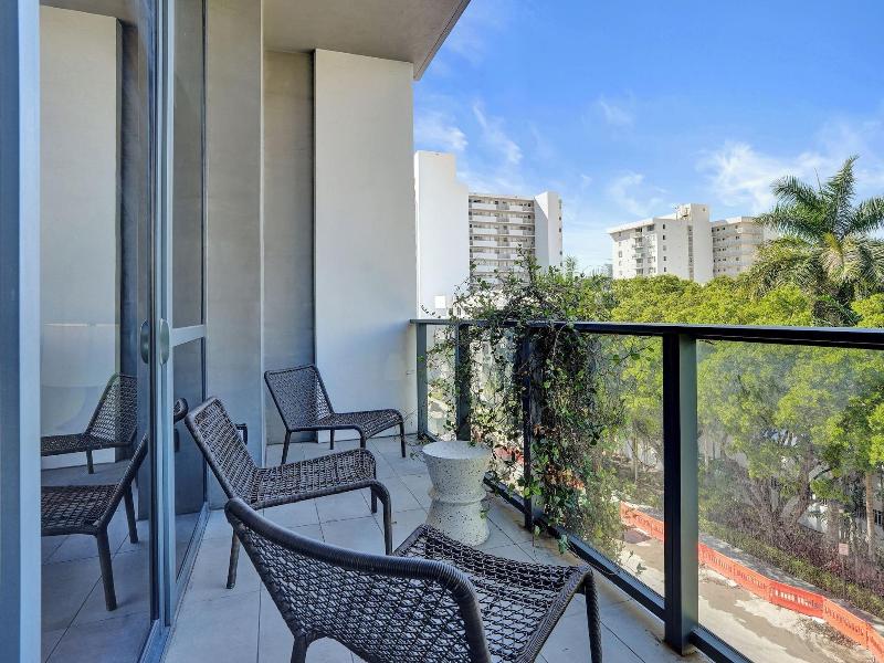 17west Apartments By Stay Hospitality image
