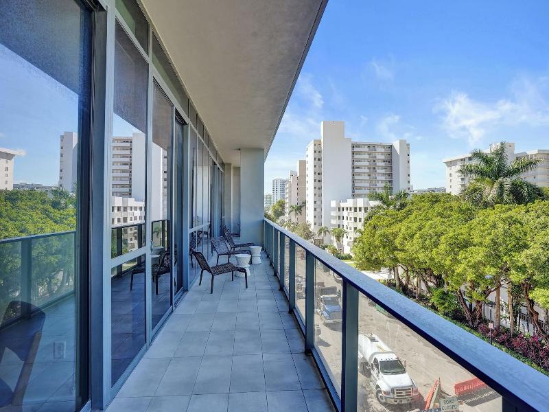 17west Apartments By Stay Hospitality image