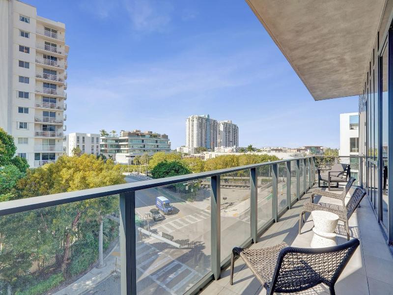 17west Apartments By Stay Hospitality image