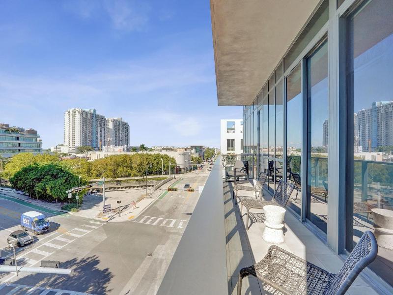 17west Apartments By Stay Hospitality image