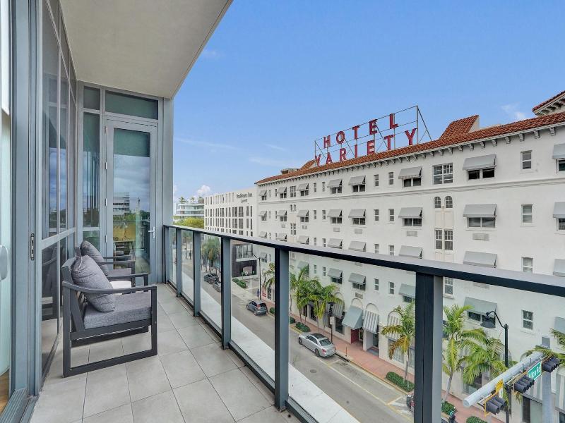 17west Apartments By Stay Hospitality image