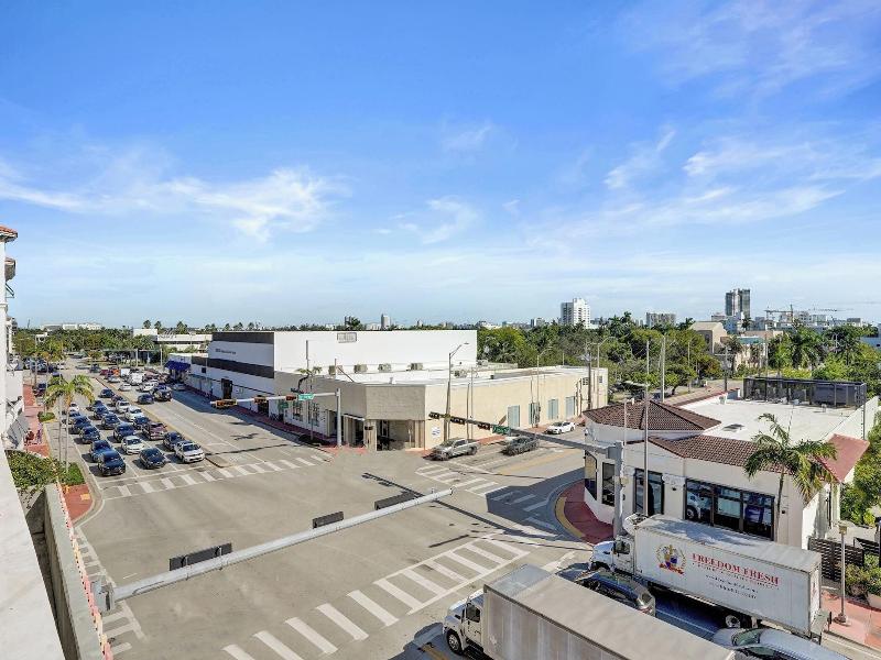 17west Apartments By Stay Hospitality image