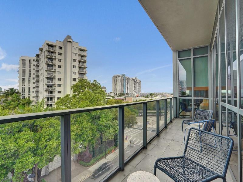 17west Apartments By Stay Hospitality image