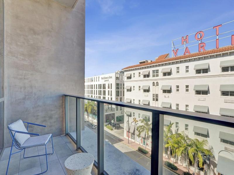 17west Apartments By Stay Hospitality image