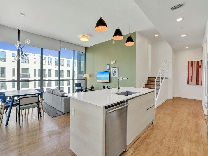 17west Apartments By Stay Hospitality image