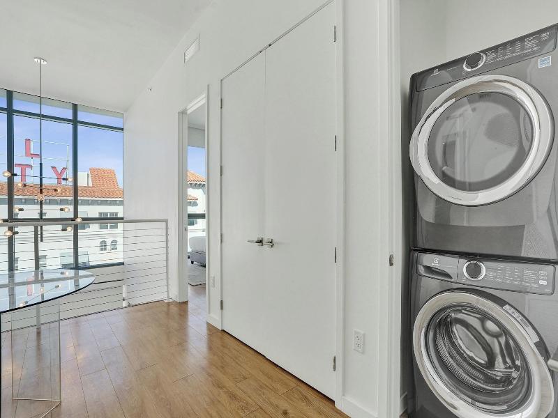 17west Apartments By Stay Hospitality image