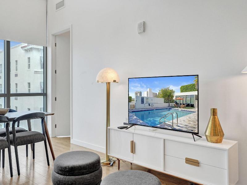 17west Apartments By Stay Hospitality image