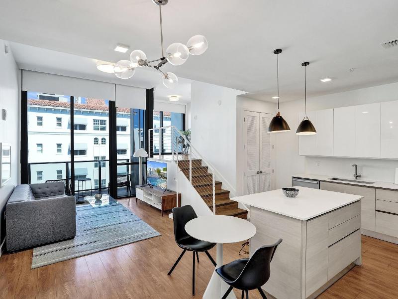 17west Apartments By Stay Hospitality image