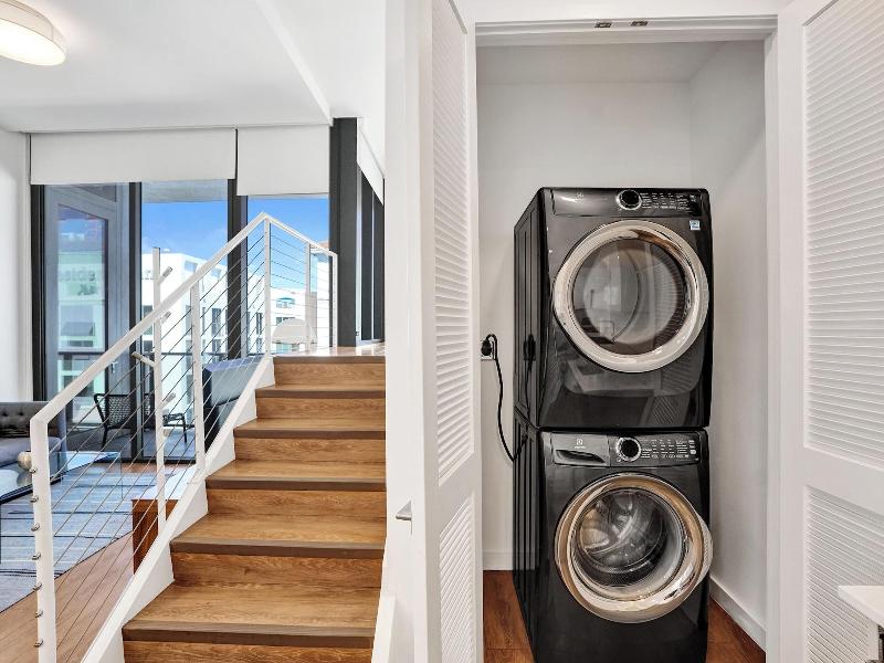 17west Apartments By Stay Hospitality image