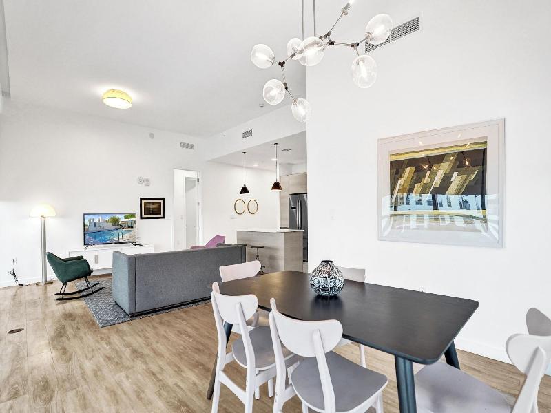 17west Apartments By Stay Hospitality image