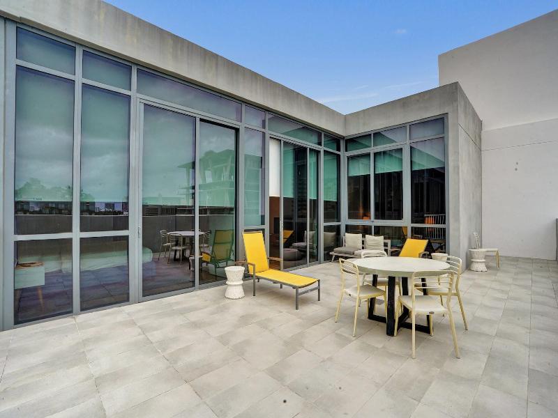 17west Apartments By Stay Hospitality image