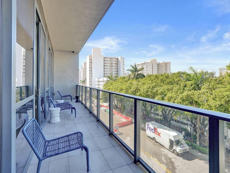 17west Apartments By Stay Hospitality image