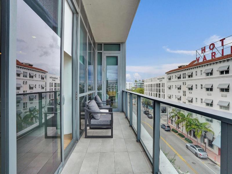 17west Apartments By Stay Hospitality image