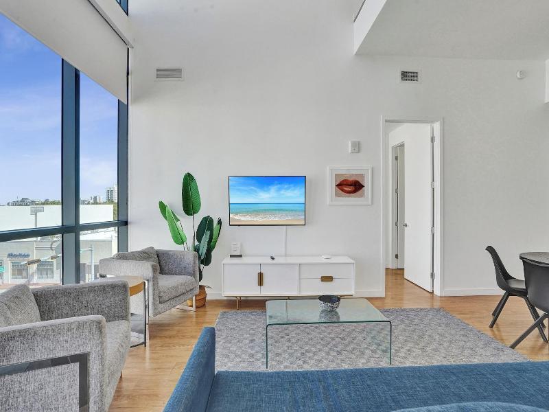 17west Apartments By Stay Hospitality image