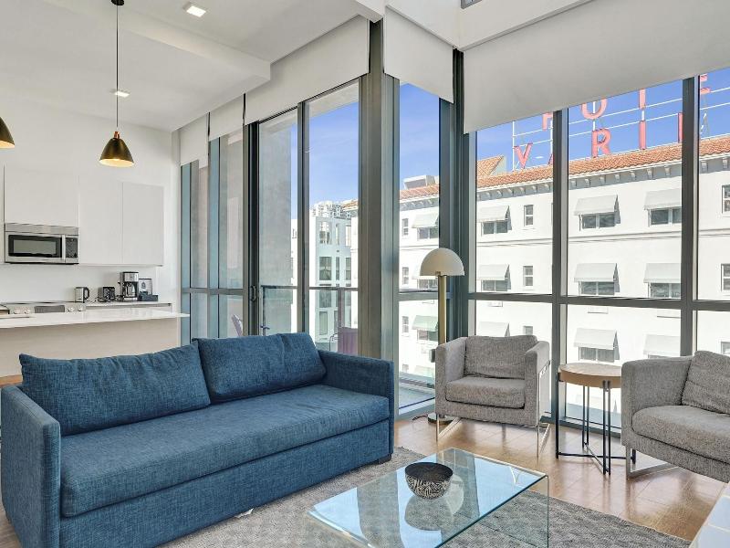 17west Apartments By Stay Hospitality image