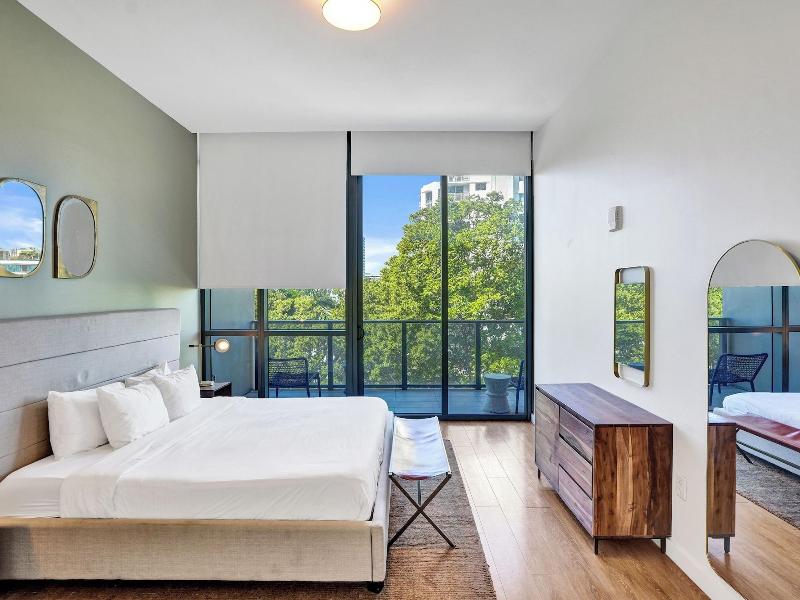 17west Apartments By Stay Hospitality image